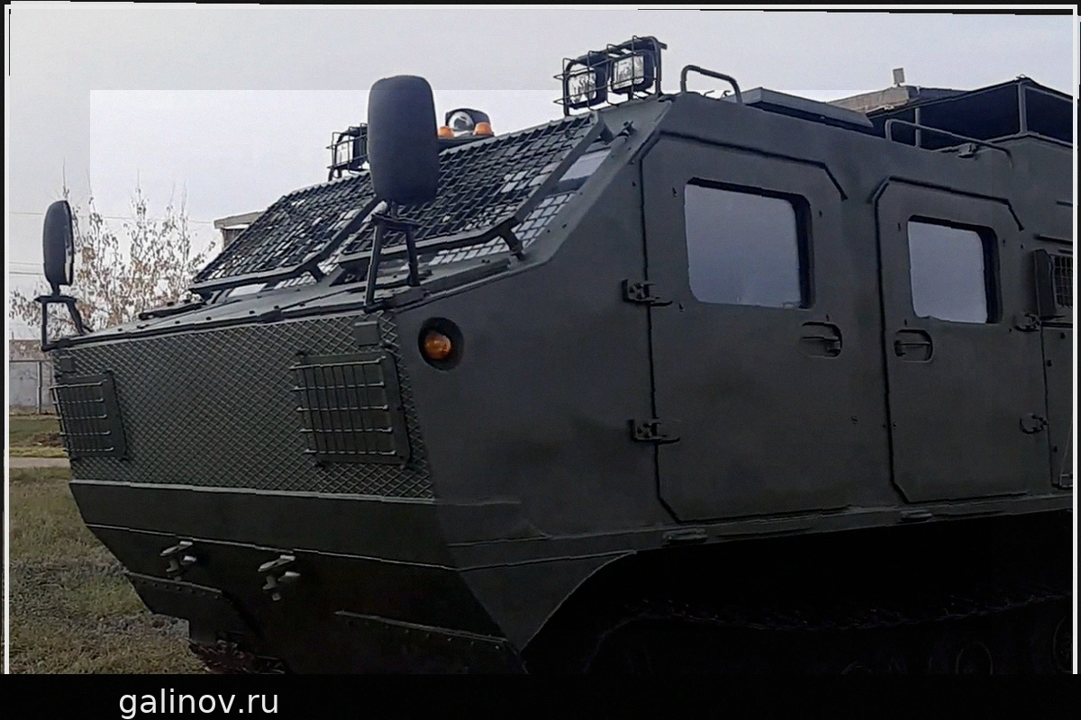 «Уралвагонзавод» впервые представил ДТ-3ПМ