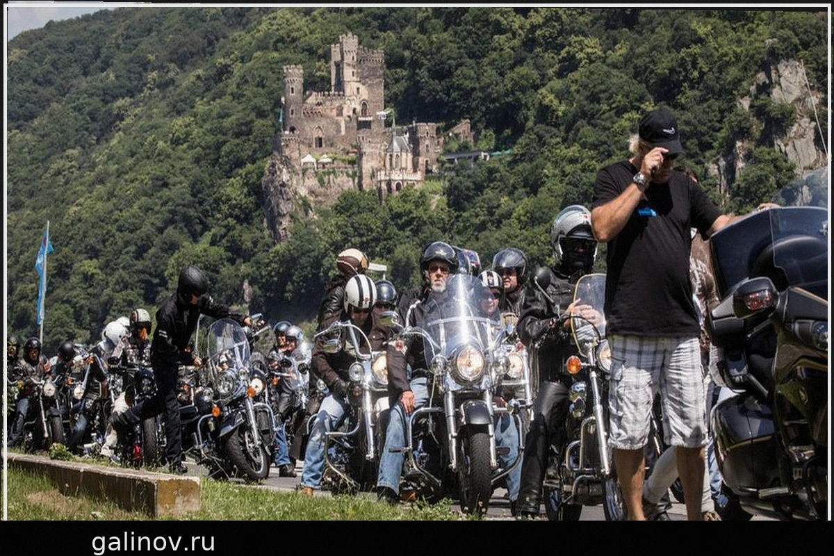 Грандиозный фестиваль Harley-Davidson собирает тысячи мотоциклистов в Рюдесхайме